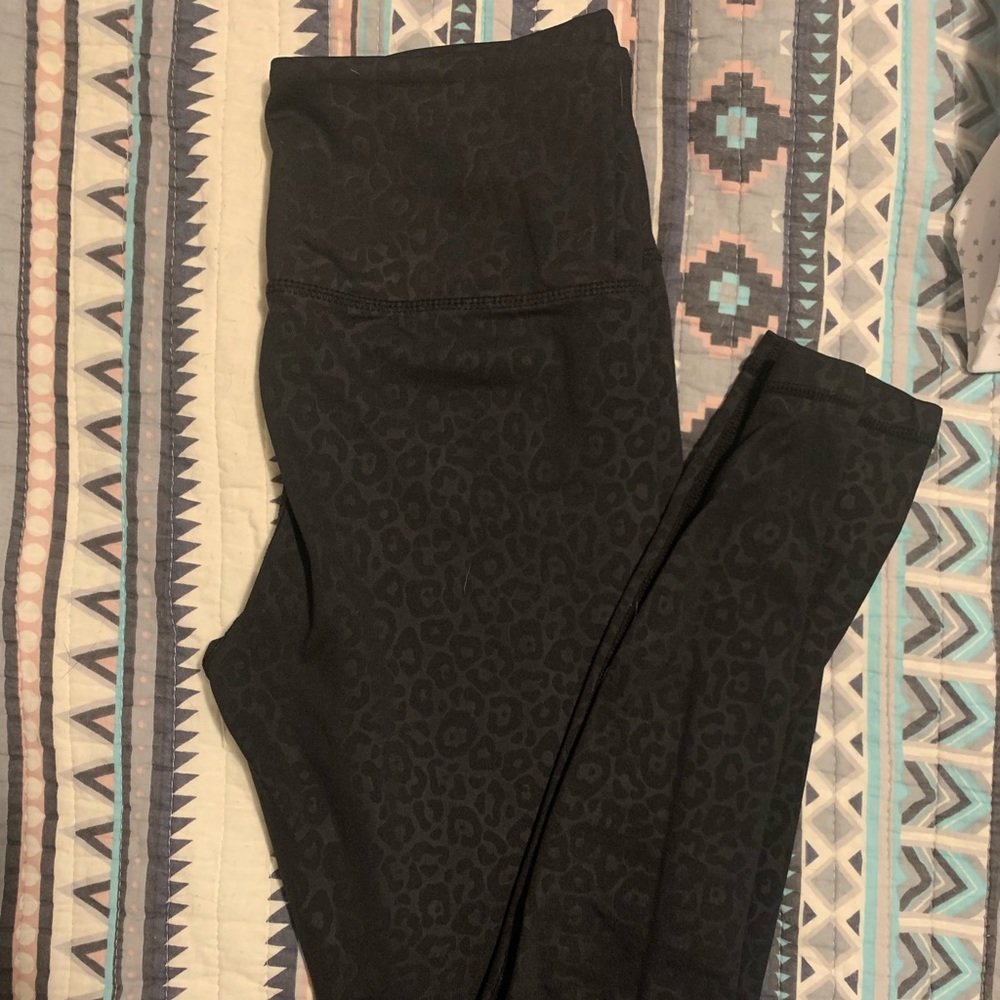 Zyia Leopard leggings